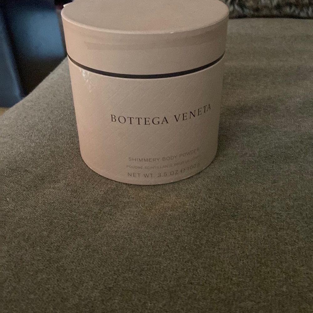 Bottega veneta ,shimmer powder